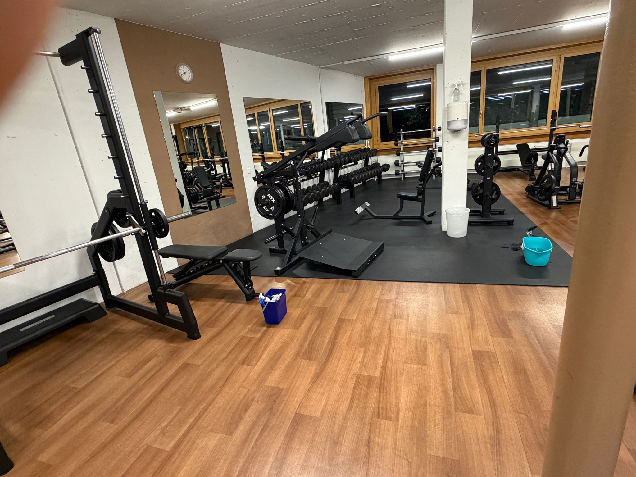 Cleaning Service Gallery 27